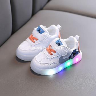 Chaussure lumineuse - Photo 2