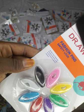 Pince de sécurité à hijab - Photo 3