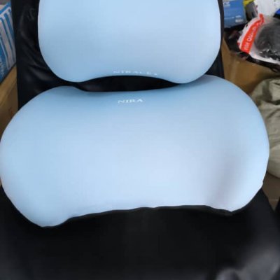 coussins de voiture/ fauteuil - Photo 3